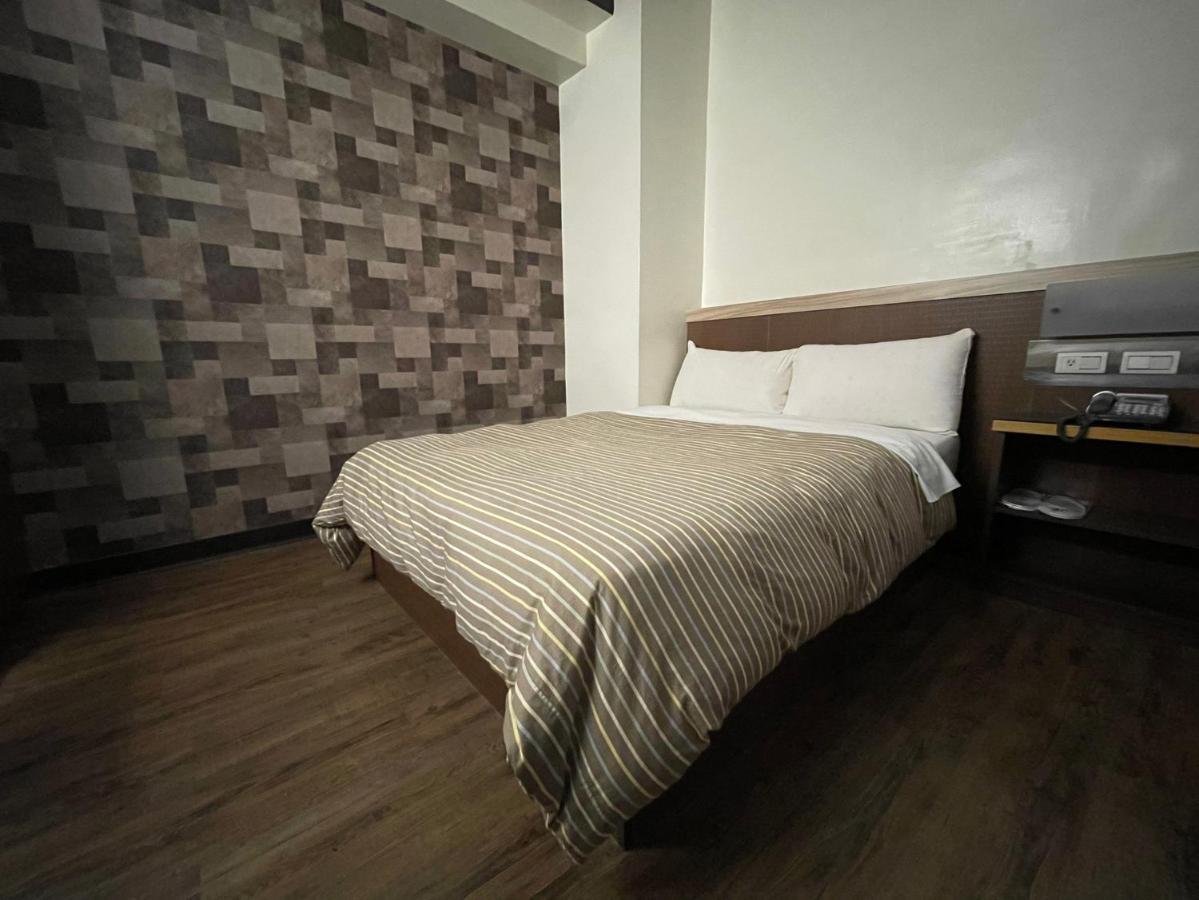 CHANGKE Hotel Kaohsiung Buitenkant foto